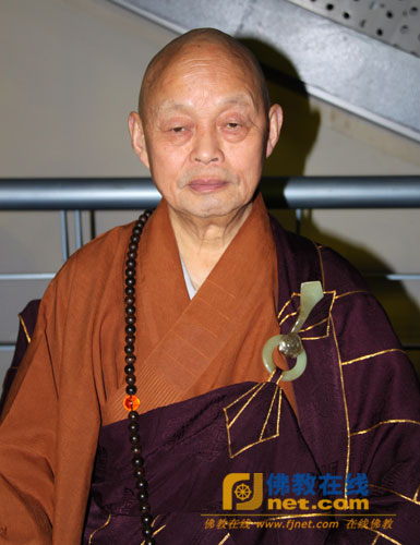 中国佛教协会副会长净慧长老今晨安详示寂