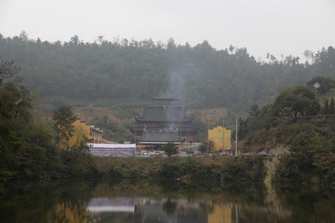 千年古刹嵊州明觉寺佛像开光法会隆重举行