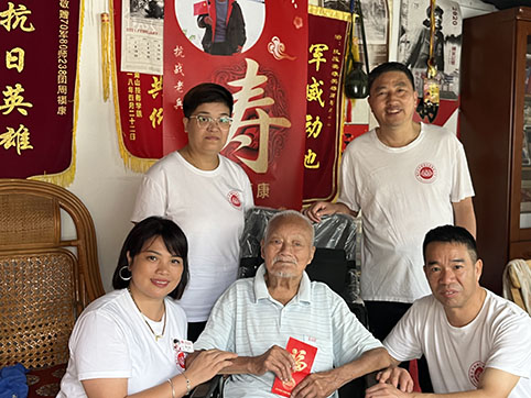 老兵3.jpg 老兵3.jpg
