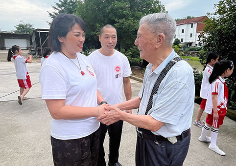 老兵2.jpg 老兵2.jpg