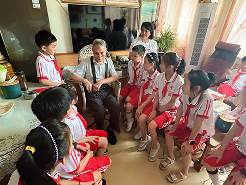 老兵1.jpg 老兵1.jpg
