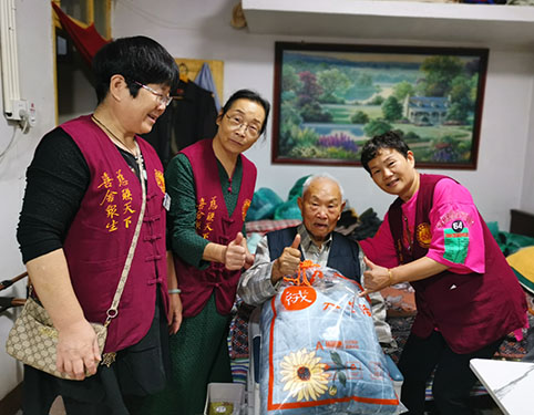 移动114.jpg 移动114.jpg