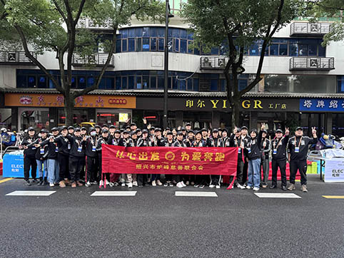 集体�?.jpg 集体�?.jpg