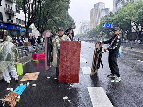 清扫4.jpg 清扫4.jpg