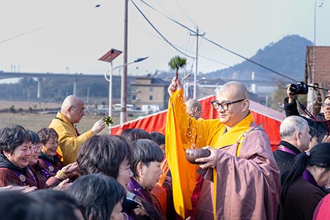 5E8A9465.jpg 5E8A9465.jpg