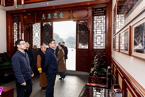 5E8A0377.jpg 5E8A0377.jpg