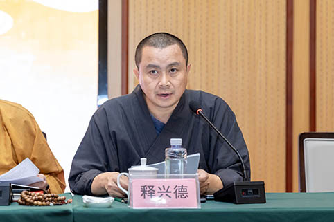 5E8A5201.jpg